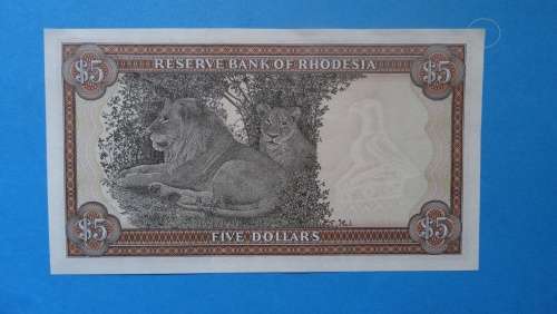 1979 A/Unc Rhodesia $5 Note. See Circle for UNC disqualification.