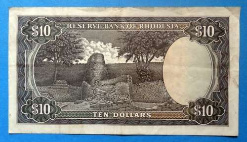 1976  Rhodesia $10 Note.  High Cat value