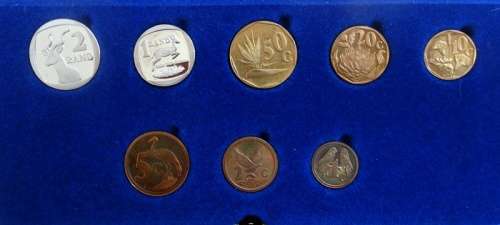 1990 South African Proofset.  Mintage: 10239 Box top damage. Coins perfect