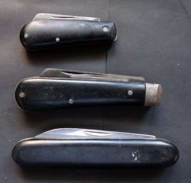3 Joseph Rodgers Pocket Knifes