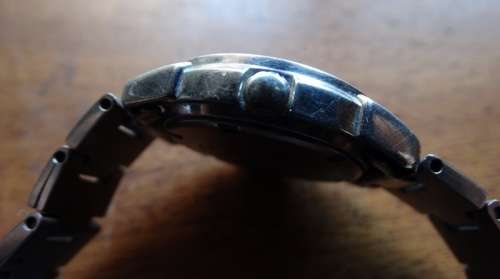 Seiko Sapphire Titanium 100 m ladies wrist watch. Battery not included