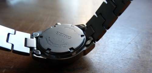 Seiko Sapphire Titanium 100 m ladies wrist watch. Battery not included