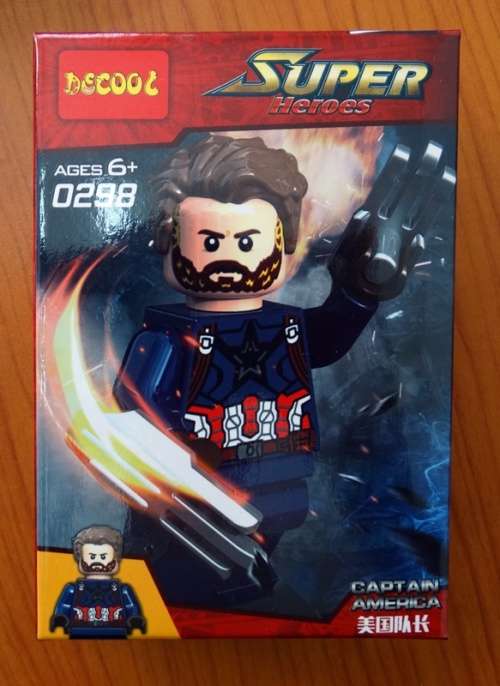 Brand new Sealed Decool Super Heroes Series 0298