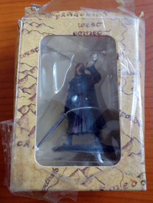 Eaglemoss Lord of the Rings Figurines in Box. Box very bad