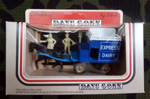 LLedo  Express Dairy Wagon