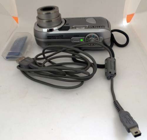 Sony Cybershot Digital Camera. Working 5.1 mega pixel