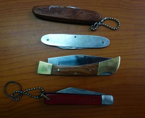 4 Knives  up for grabs