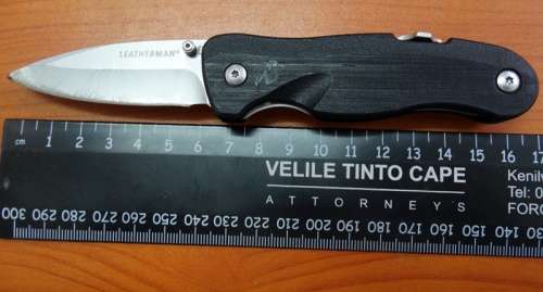 Leatherman C33 Knive almost brand new