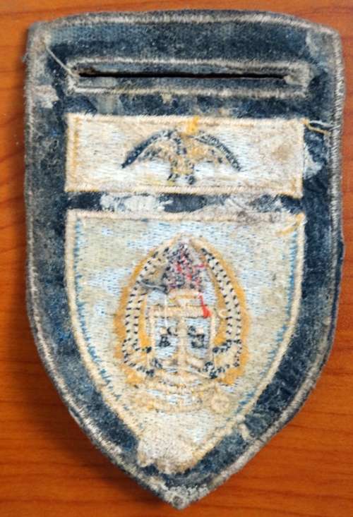 SADF Military Gymnasium Tupper with Command Bar. No Pin