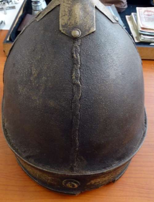 Helmet For stage performants'