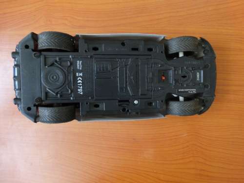 Radio control Mercedes Bench Car. No Control