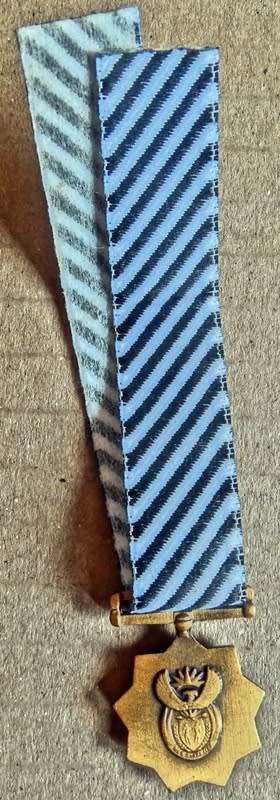 SANDF Nelson Mandela Miniature Bronze Medal