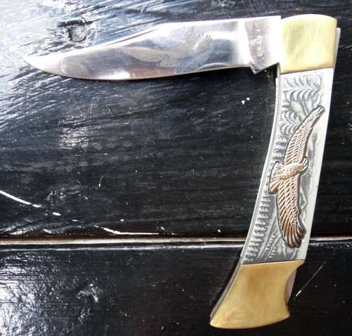 1 Brand new unnamed Pocket Knife UFO48 Blade 8.5cm