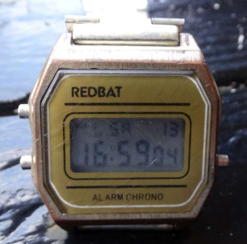 Redbat Quartz Men's watch. Works. Spares or Restoration