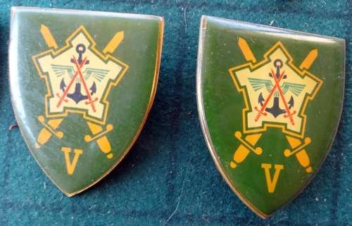 Pair of SADF Chief Of Staff Finance. 3 Pins Intact (22)
