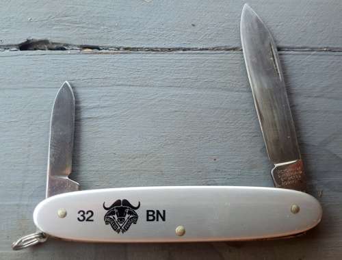 32 Battalion Victorinox Pocket Knife unused