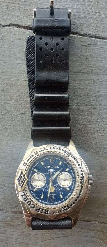 Rip Curl Ocean Technology Mens Wrist  Watch .Works  (Q11)