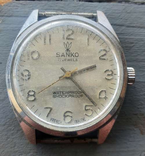 Sanko 17 Jewels  Mens Wrist Watch Works (Q22)