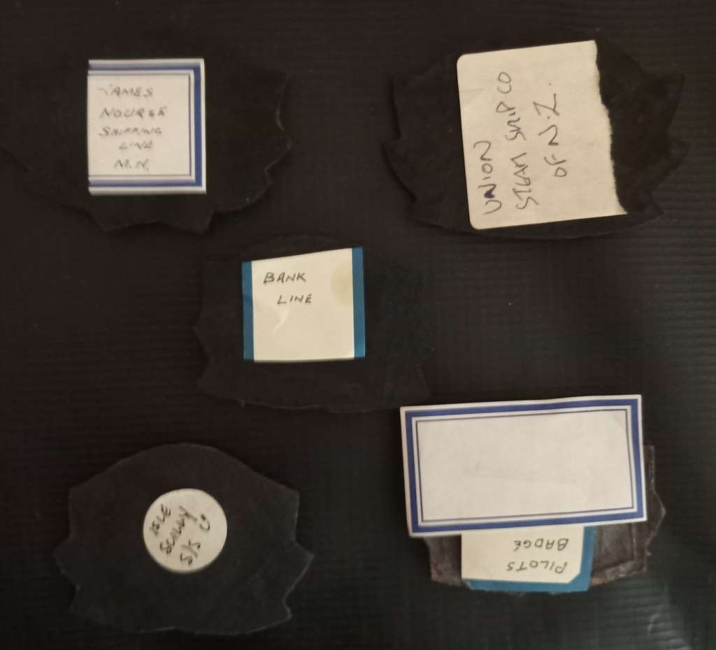 Merchant Navy Cap badges (4)