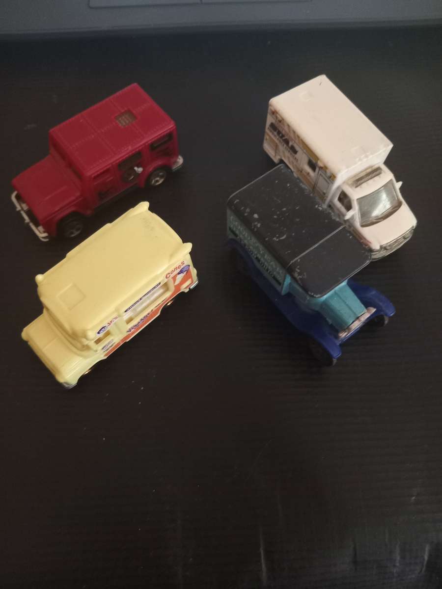 Matchbox and Hotwheels  Die cast Cars