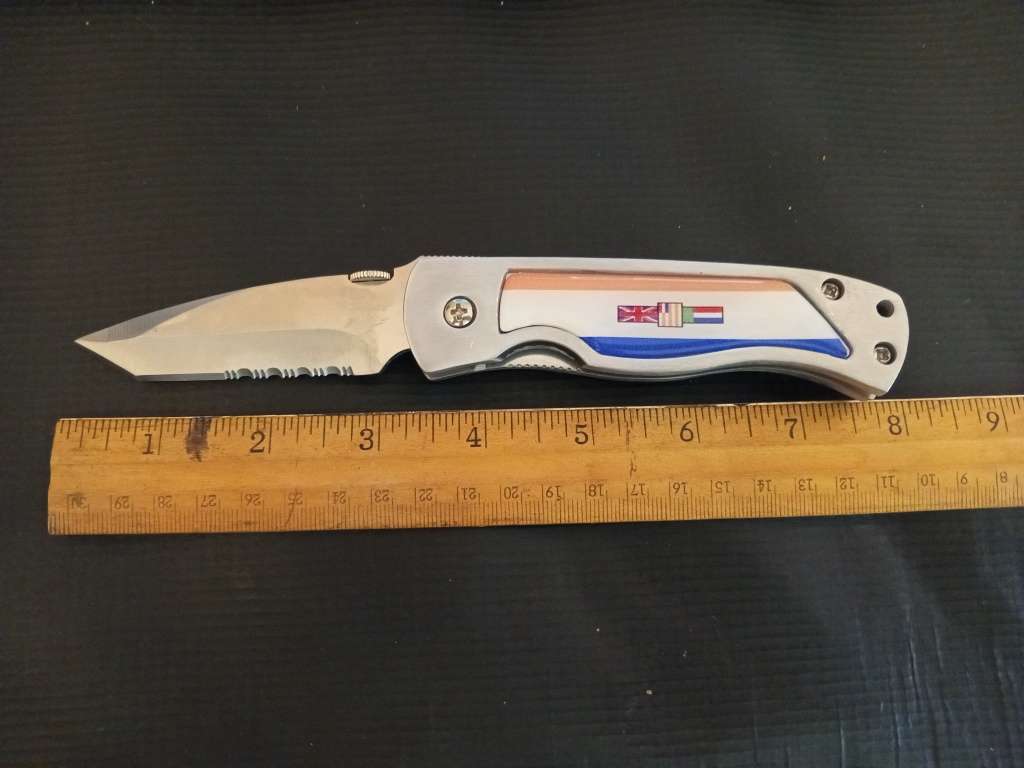 SADF pocket knive with old SA flag