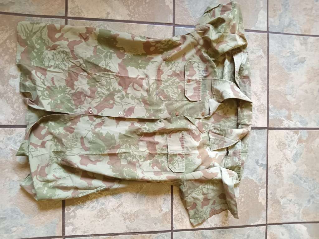 SAP Camo Police Short Sleeve shirt. All buttons intact no holes or tears