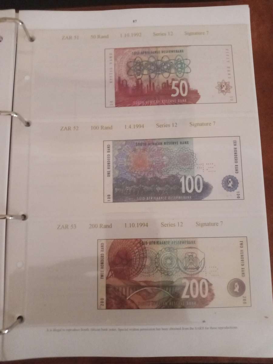 Banknote Album of Fourth Edition 2005 Big Five. Incl Pages