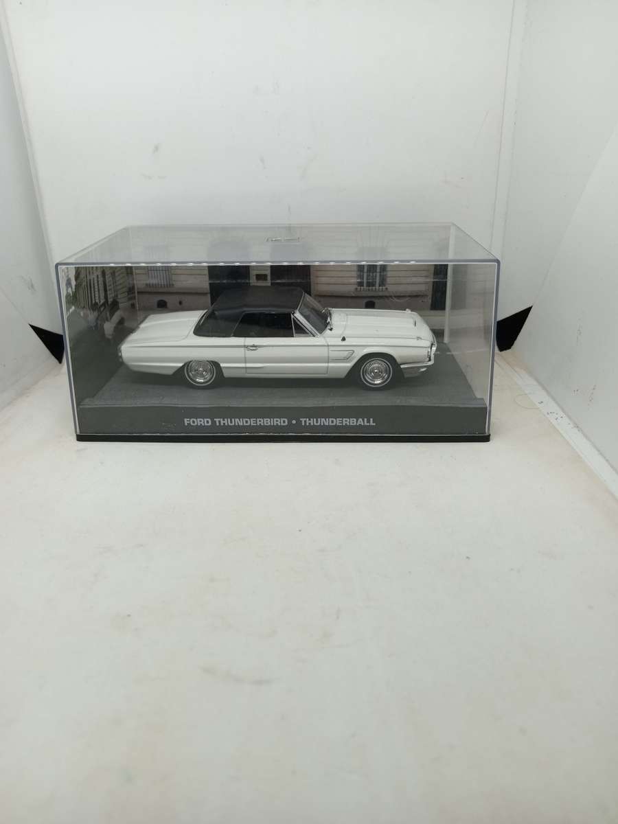 Ford Thunderbird - Thunderball 007 Edition Sealed with book