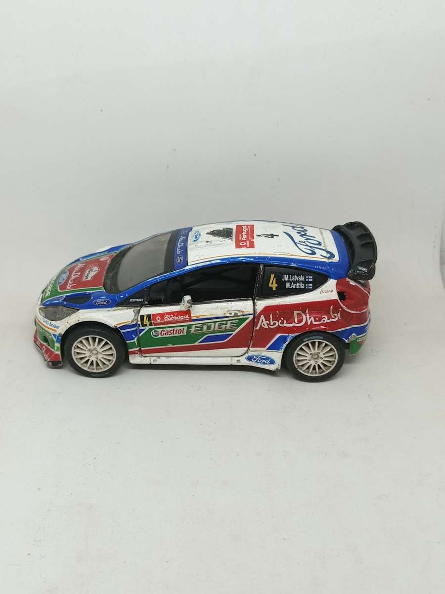 Bburago  - ford Fiesta RS - WRC -  Used
