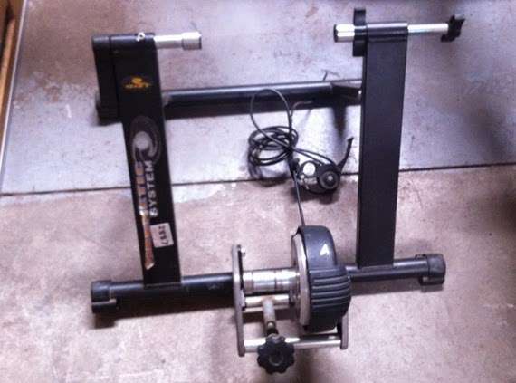 Gist Magnetic Training Stand