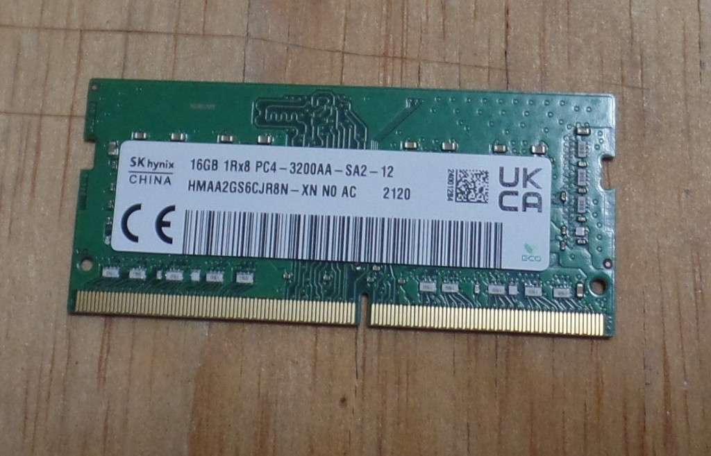 SK HYNIX 16GB DDR4 3200 Laptop Memory