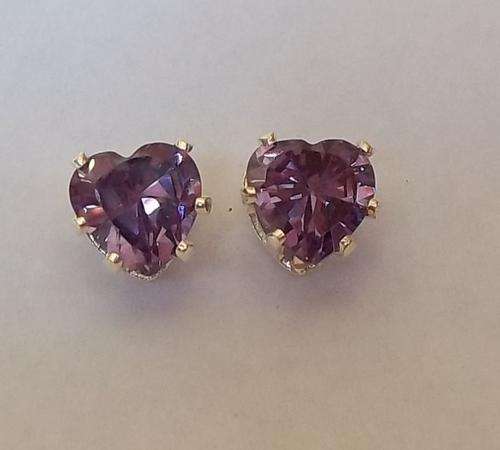LOOK AT THIS!..... THIS IS THE MOST BEAUTIFUL SWAROVSKI EARRINGS - DON'T MISS PLACE YOUR BID NOW