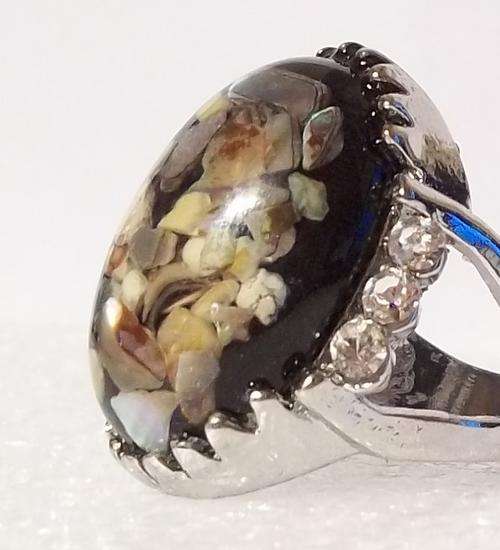 UNIQUE DESIGN RING 7 -   MAKE A STATEMENT - ..... BEAUTIFUL!!!!