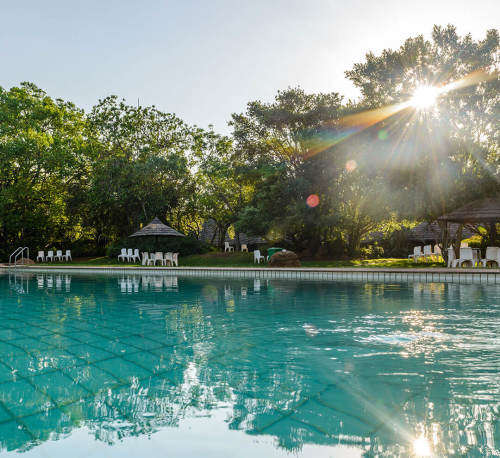 Mid week stay @ Dikhololo Resort and Game Reserve 7 to 11 Oct - 6 sleeper