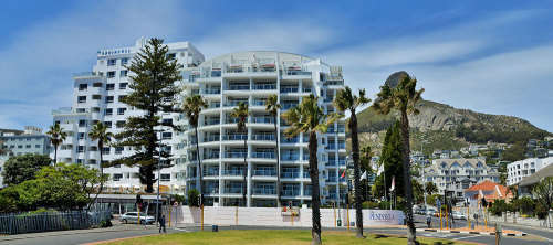 Mid week stay at The Peninsula Hotel from 22 to 26 July 2019