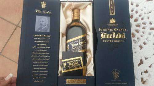 Johnnie Walker Blue Label 750ml Limited Edition - A MUST HAVE FOR CHRISTMAS!!!