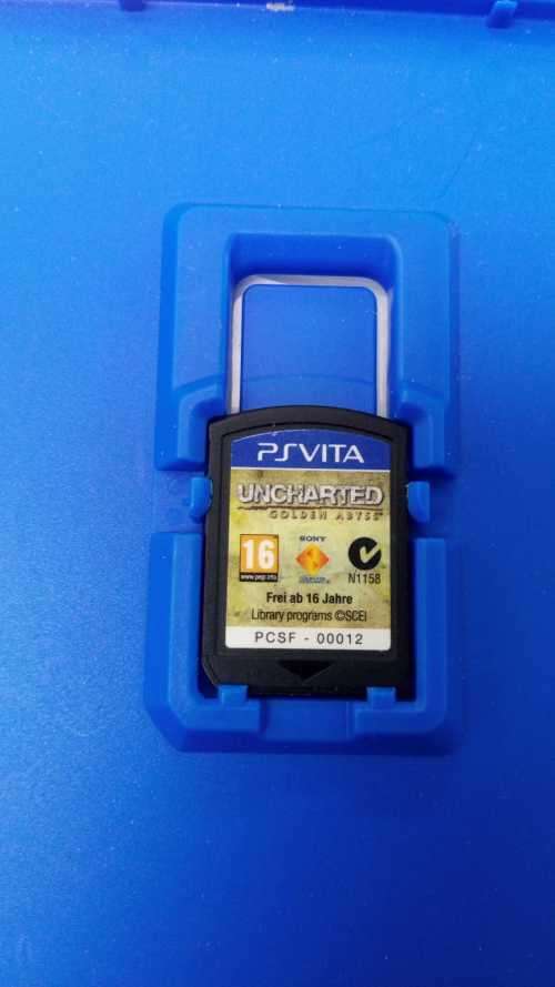 Ps Vita game bundle 6 games and memory card