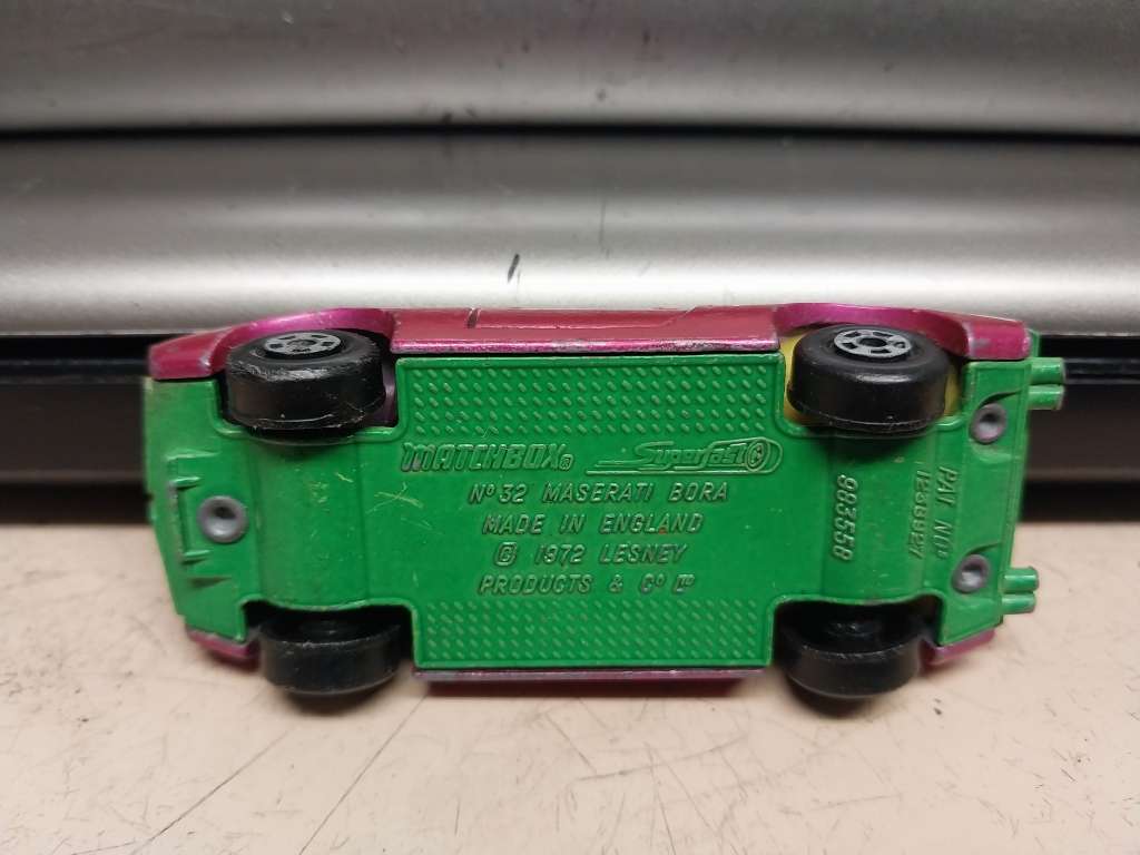 MATCHBOX SUPERFAST NO 32 MASERATI BORA CRIMSON MADE IN ENGLAND