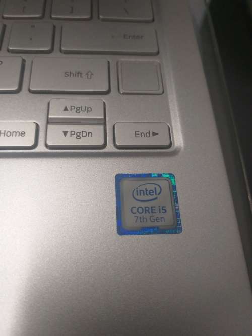 Samsung NP900x3N** Core i5 **8gramNO SSD** NO CHARGER** MOTHERBOARD** ON BUT NO DISPLAY