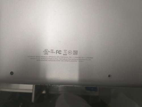 Samsung NP900x3N** Core i5 **8gramNO SSD** NO CHARGER** MOTHERBOARD** ON BUT NO DISPLAY
