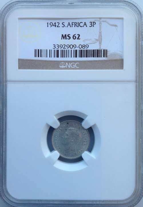 1943 3P (THREEPENCE) - NGC GRADED - MS62 (INCORRECTLY LABELLED BY NGC)