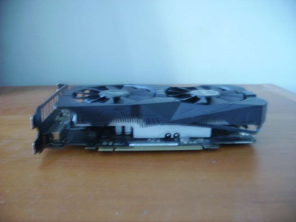 ASUS ROG STRIX RX 560 EVO GAMING OC