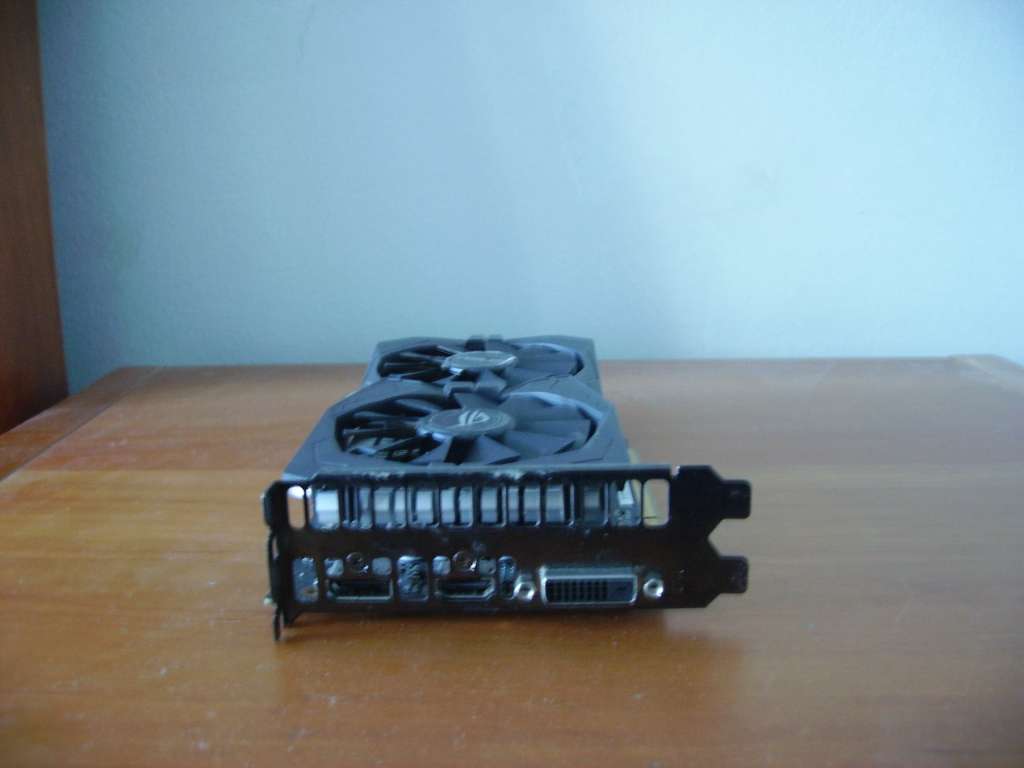 ASUS ROG STRIX RX 560 EVO GAMING OC