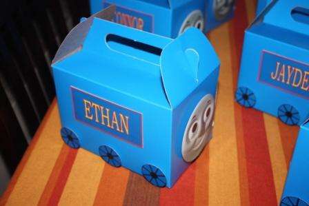 Thomas the Tank Engine luxury party packs