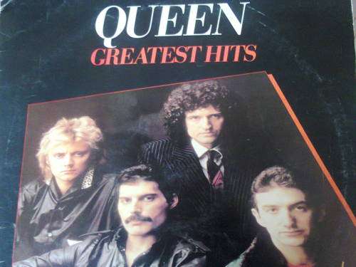 QUEEN GREATEST HITS LP - EXCELLENT CONDITION