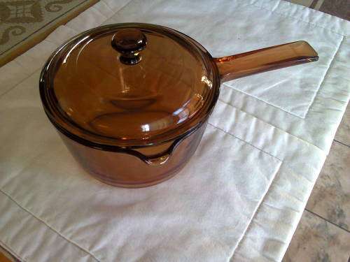 VISION CORNING FRANCE - AMBER SAUCE POT   1 LTR WITH LID