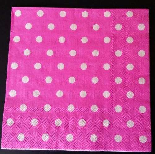 Pink polka dot serviettes (10)