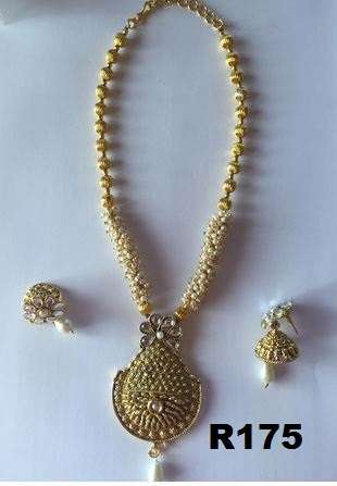 indian/ eastern necklace set