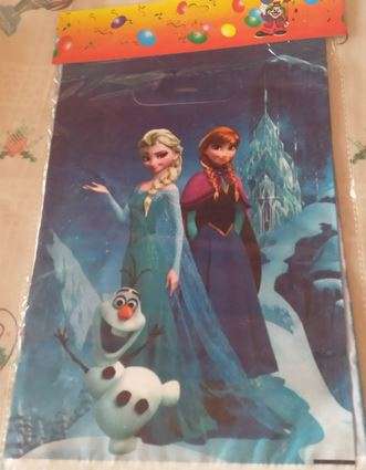 Frozen party plastic loot bags- 10 per pack