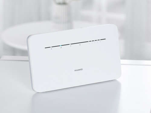 HUAWEI PRO 3 LTE WiFi Router + 2 MONTHS Uncapped Data